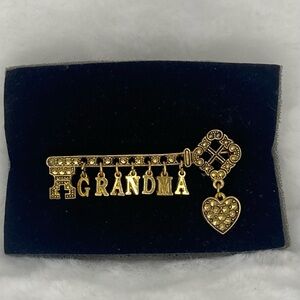 AVON SKELETON KEY GRANDMA BROOCH